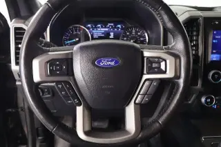 Ford Expedition 2021 4x4 XLT 4dr SUV