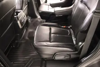 Ford Expedition 2021 4x4 XLT 4dr SUV