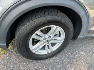 Ford Explorer 2023 AWD XLT 4dr SUV