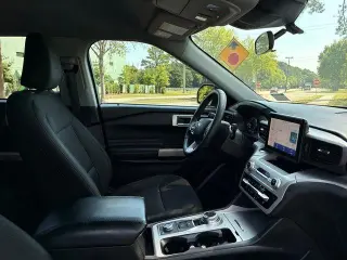 Ford Explorer 2023 AWD XLT 4dr SUV