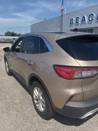 Ford Escape 2020 AWD SE 4dr SUV