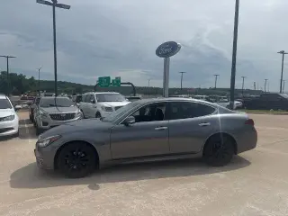 INFINITI Q70 2018 3.7 Luxe 4dr Sedan
