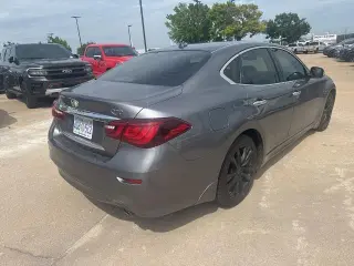 INFINITI Q70 2018 3.7 Luxe 4dr Sedan