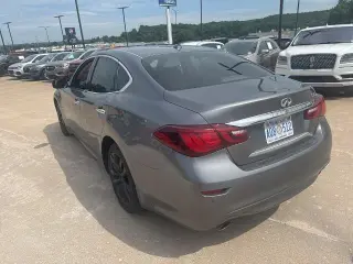 INFINITI Q70 2018 3.7 Luxe 4dr Sedan