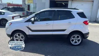 Ford EcoSport 2022 AWD SE 4dr Crossover