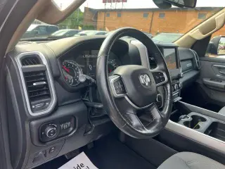 Ram 1500 2019 4x4 Big Horn 4dr Crew Cab 5.6 ft. SB Pickup