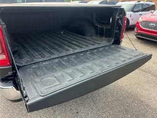 Ram 1500 2019 4x4 Big Horn 4dr Crew Cab 5.6 ft. SB Pickup