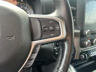 Ram 1500 2019 4x4 Big Horn 4dr Crew Cab 5.6 ft. SB Pickup