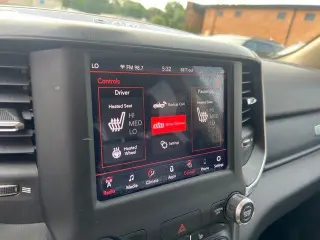 Ram 1500 2019 4x4 Big Horn 4dr Crew Cab 5.6 ft. SB Pickup