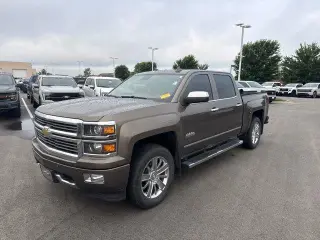 Chevrolet Silverado 1500 2015 4x4 High Country 4dr Crew Cab 5.8 ft. SB