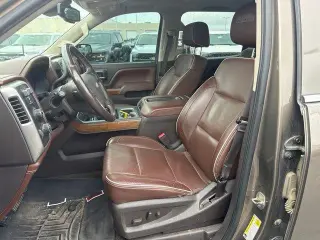 Chevrolet Silverado 1500 2015 4x4 High Country 4dr Crew Cab 5.8 ft. SB