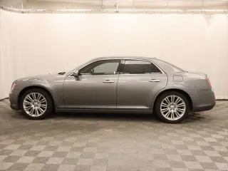 Chrysler 300 2011 C 4dr Sedan