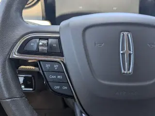Lincoln Nautilus 2022 Standard 4dr SUV