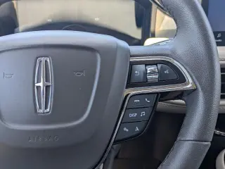 Lincoln Nautilus 2022 Standard 4dr SUV