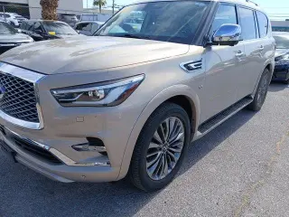 INFINITI QX80 2018 4dr SUV