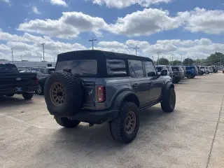 Ford Bronco 2021 4x4 Badlands Advanced 4dr SUV