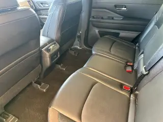Nissan Pathfinder 2024 SL 4dr SUV