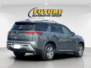 Nissan Pathfinder 2024 SL 4dr SUV