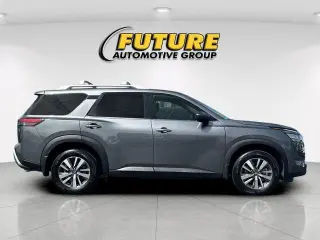 Nissan Pathfinder 2024 SL 4dr SUV