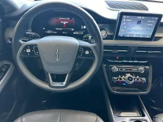 Lincoln Corsair 2022 Reserve 4dr SUV