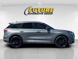 Lincoln Corsair 2022 Reserve 4dr SUV