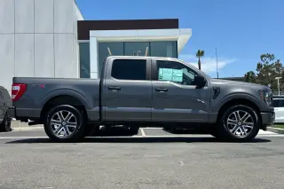 Ford F-150 2023 4x2 XL 4dr SuperCrew 5.5 ft. SB