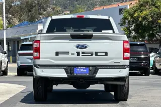 Ford F-150 2023 4x2 XL 4dr SuperCrew 5.5 ft. SB