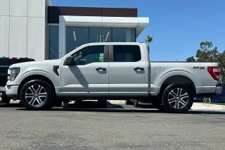 Ford F-150 2023 4x2 XL 4dr SuperCrew 5.5 ft. SB