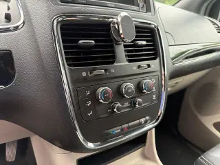 Dodge Grand Caravan 2020 SXT 4dr Mini-Van