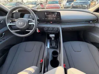 Hyundai ELANTRA 2026 SE 4dr Sedan