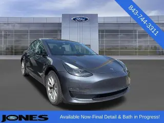 Tesla Model 3 2022 AWD Long Range 4dr Sedan