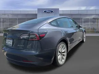 Tesla Model 3 2022 AWD Long Range 4dr Sedan