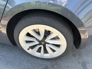 Tesla Model 3 2022 AWD Long Range 4dr Sedan