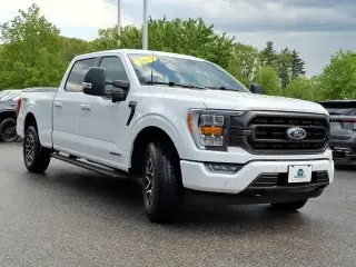 Ford F-150 2023 4x4 XL 4dr SuperCrew 5.5 ft. SB