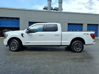 Ford F-150 2023 4x4 XL 4dr SuperCrew 5.5 ft. SB