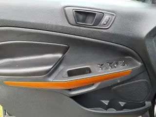Ford EcoSport 2018 AWD SES 4dr Crossover