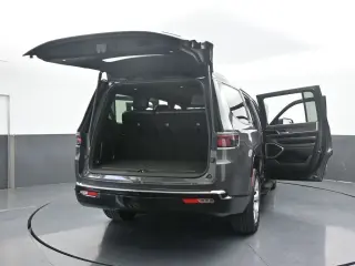 Jeep Wagoneer 2022 4x2 Series II 4dr SUV