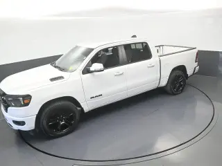 Ram 1500 2020 4x2 Big Horn 4dr Crew Cab 5.6 ft. SB Pickup