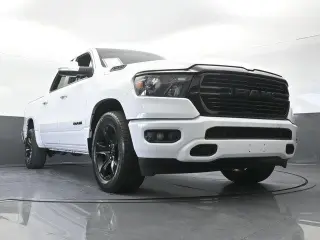 Ram 1500 2020 4x2 Big Horn 4dr Crew Cab 5.6 ft. SB Pickup