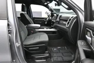 Ram 1500 2023 4x4 Big Horn 4dr Crew Cab 5.6 ft. SB Pickup