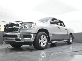 Ram 1500 2023 4x4 Big Horn 4dr Crew Cab 5.6 ft. SB Pickup