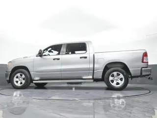 Ram 1500 2023 4x4 Big Horn 4dr Crew Cab 5.6 ft. SB Pickup
