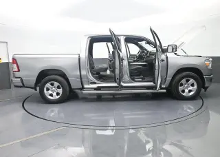 Ram 1500 2023 4x4 Big Horn 4dr Crew Cab 5.6 ft. SB Pickup