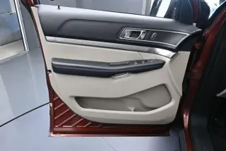 Ford Explorer 2018 XLT 4dr SUV