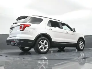 Ford Explorer 2018 XLT 4dr SUV
