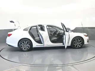 Chevrolet Malibu 2024 RS 4dr Sedan