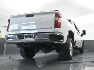 Chevrolet Silverado 2500HD 2022 4x2 LT 4dr Crew Cab SB