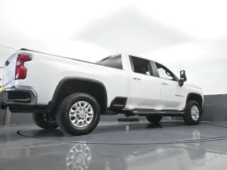 Chevrolet Silverado 2500HD 2022 4x2 LT 4dr Crew Cab SB