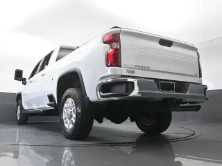 Chevrolet Silverado 2500HD 2022 4x2 LT 4dr Crew Cab SB