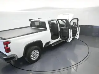 Chevrolet Silverado 2500HD 2022 4x2 LT 4dr Crew Cab SB